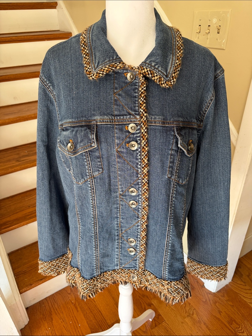 Coldwater Creek Denim Jacket W20 Western Fringe Trim Boho Cowgirl Chic Rustic